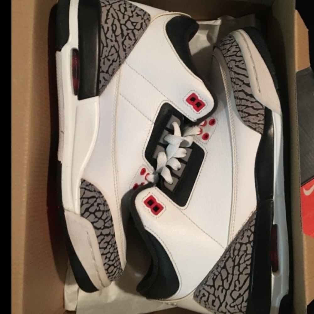 Air Jordan Infrared Retro 3